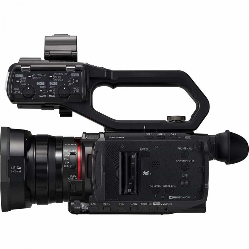 Camera video profesionala 4K Panasonic AG-CX10